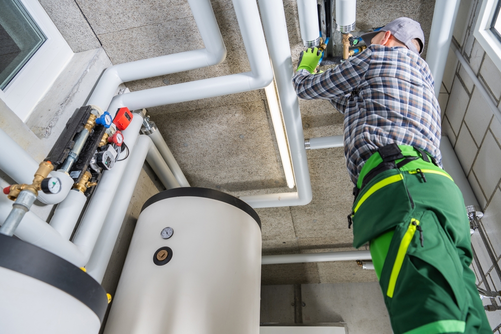 Residential,and,commercial,modern,natural,gas,heating,systems,installation,performed